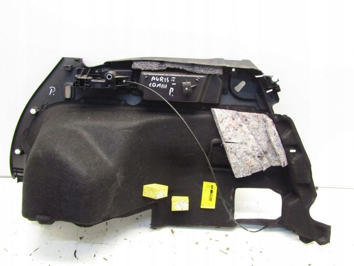 Обшивка багажника правая задняя Toyota Auris II универсал 64733-02090, фото 3