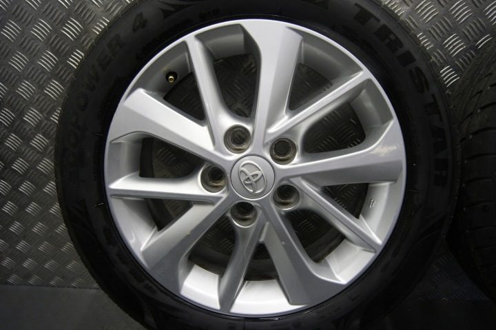 Auris II колеса литые диски 205/55R16 5x114,3 16'', фото 2