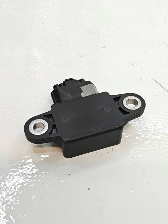 Nissan Juke I F15 ДАТЧИК МОДУЛЬ ESP 47930JG200, фото 2