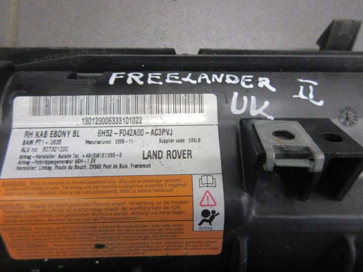 FREELANDER II КОЛЕННАЯ ПОДУШКА БЕЗОПАСНОСТИ UK F042A00AC3, фото 3