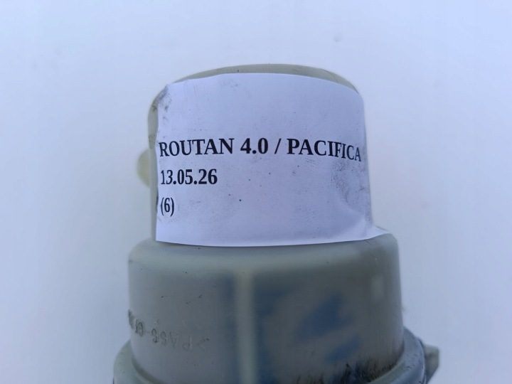 БАЧОК ГИДРОУСИЛИТЕЛЯ VOLKSWAGEN ROUTAN CHRYSLER PACIFICA TOWN & COUNTRY, фото 4