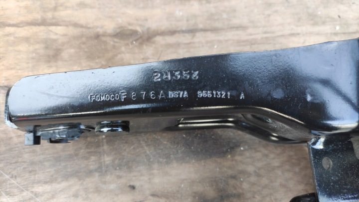 FUSION КРОНШТЕЙН ДИВАНА ЗАДНИЙ DS7A 9660 730AE, фото 4