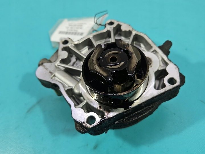 Насос вакуумный Opel Astra III H 55188660 1.9 CDTI, фото 2