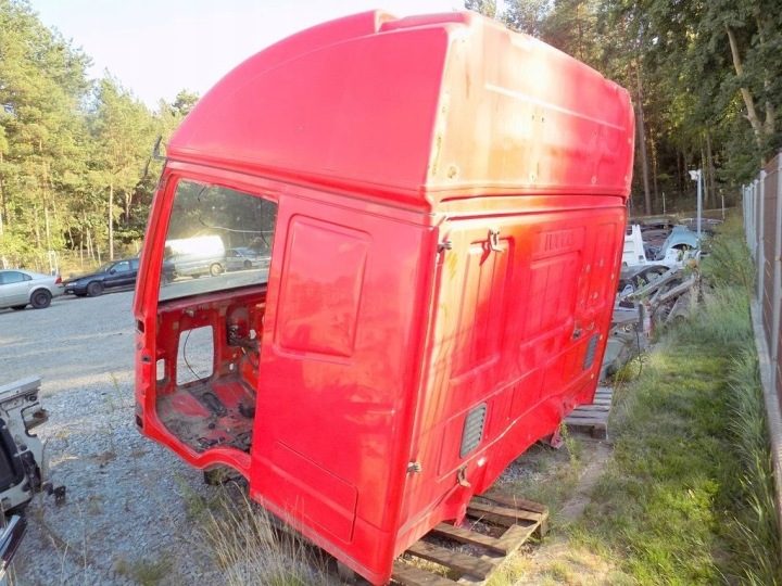 IVECO STRALIS 450 E5 2007 г. КАБИНА, фото 8