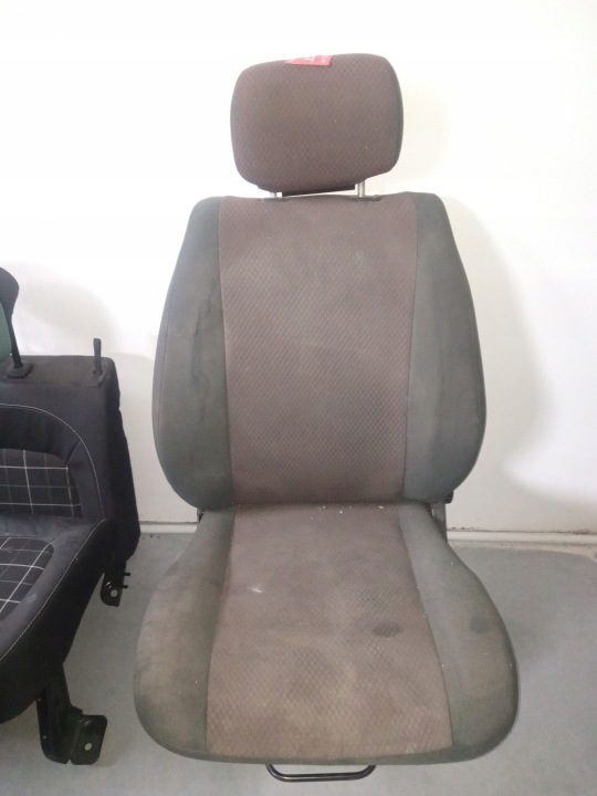 VW VOLKSWAGEN TRANSPORTER T4 - СИДЕНЬЕ ВОДИТЕЛЯ, фото 1