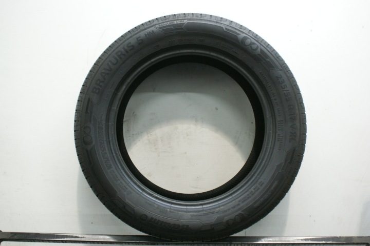 Шина летняя Barum Bravuris 5HM 235/55R17 103 В защита диска, усилитель (XL), фото 2
