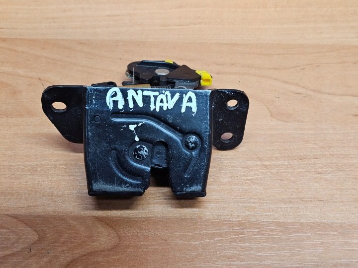 ЗАМОК РУЧКА КРЫШКИ ЗАДНЯЯ OPEL ANTARA, фото 1