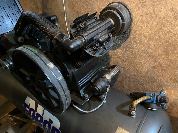 Компрессор tłokowy масляный Walter GK 420-2,2/50A P 50 l 10 бар, фото 3