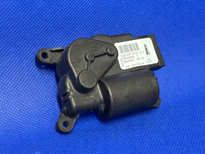 МОТОРЧИК ЗАСЛОНОК ОБДУВА ПЕЧКИ AUDI VW SEAT SKODA ОРИГИНАЛ 5Q0907511D, фото 2