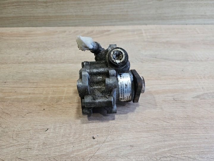 НАСОС ГИДРОУСИЛИТЕЛЯ VOLKSWAGEN VW PASSAT B5 1.9 TDI ZF 8D0145156T, фото 1