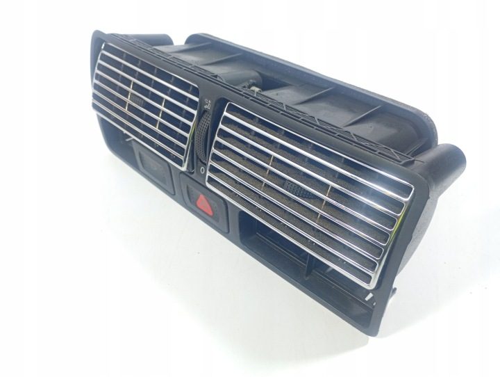 VW Golf IV 4 97-04 РЕШЕТКИ ОБДУВА ВОЗДУХА СРЕДНИЕ OE 1J0819728C, фото 3