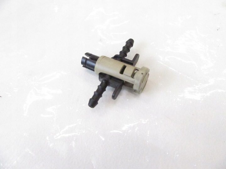 Патрубок przelewu обратка BMW e70 e90 F01 F02 F06 F10 F11 F25 F30 F31 N57, фото 4