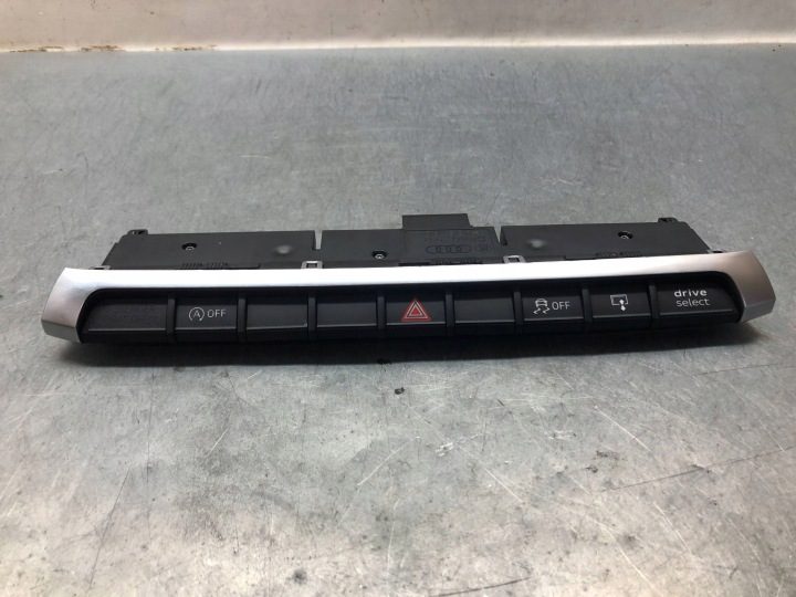 Панель кнопок торпедо Audi OE 8V0925301BA, фото 1