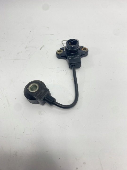 Датчик детонации сгорания положения Mercedes W124 0031538028 M111 E220 220E, фото 2
