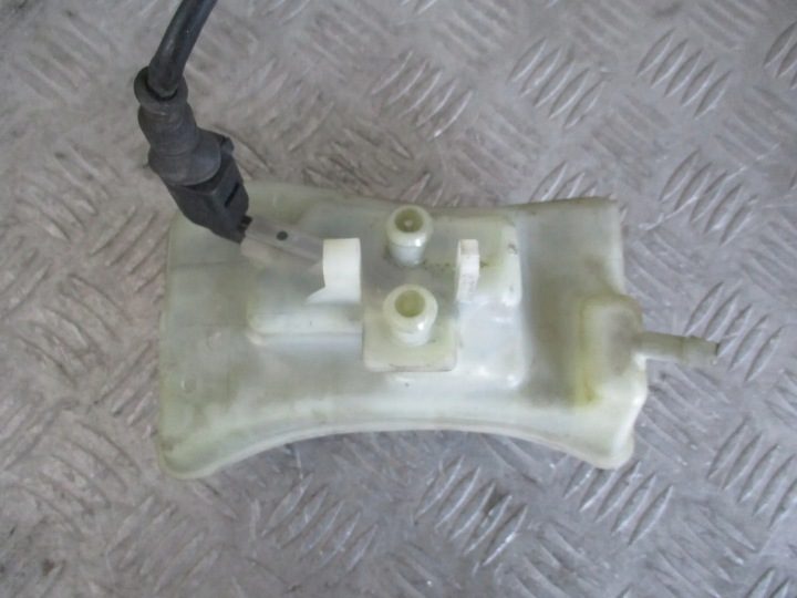 БАЧОК ТОРМОЗНОЙ ЖИДКОСТИ AUDI A4 B7 1.9D 04-08 R, фото 4