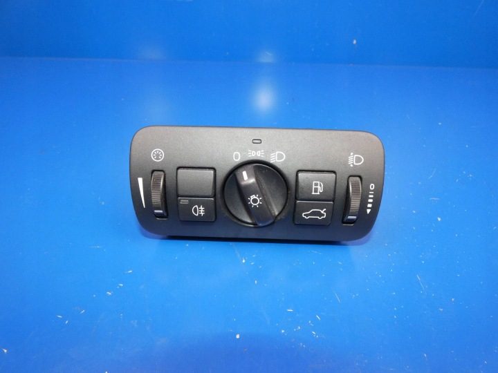 Переключатель света Volvo OE 30739413, фото 1
