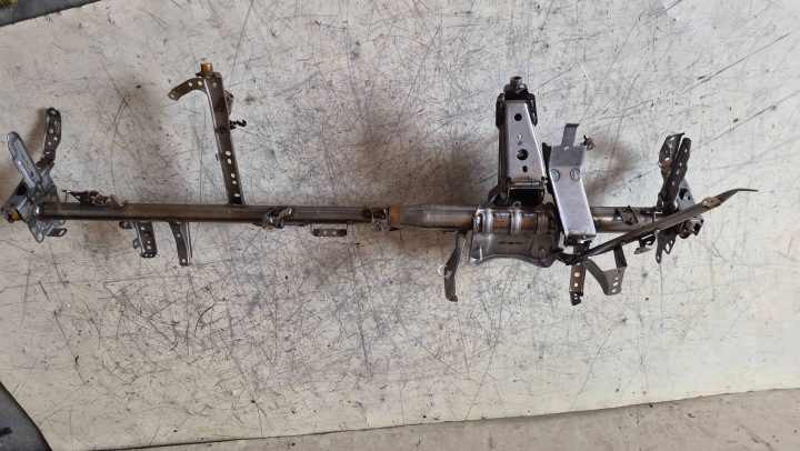 Усилитель каркас торпедо Toyota Corolla E210 E21, фото 1