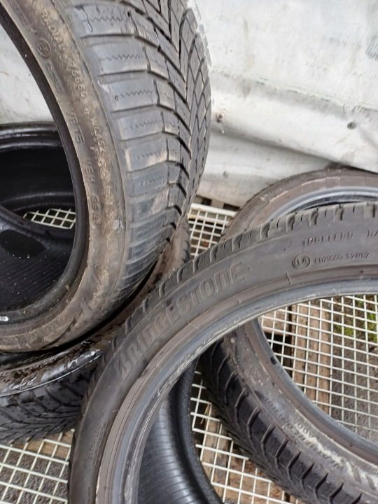 4× Шина летняя Bridgestone Potenza RE050A 255/35R18 90 Вт защита диска, усилитель (XL), фото 9