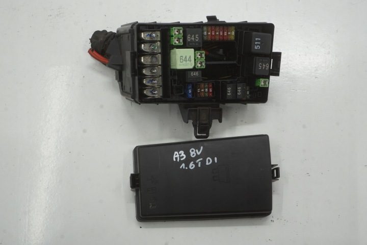 Audi A3 8V 14 г. блок предохранителей 1.6TDI 5Q0907361C, фото 1
