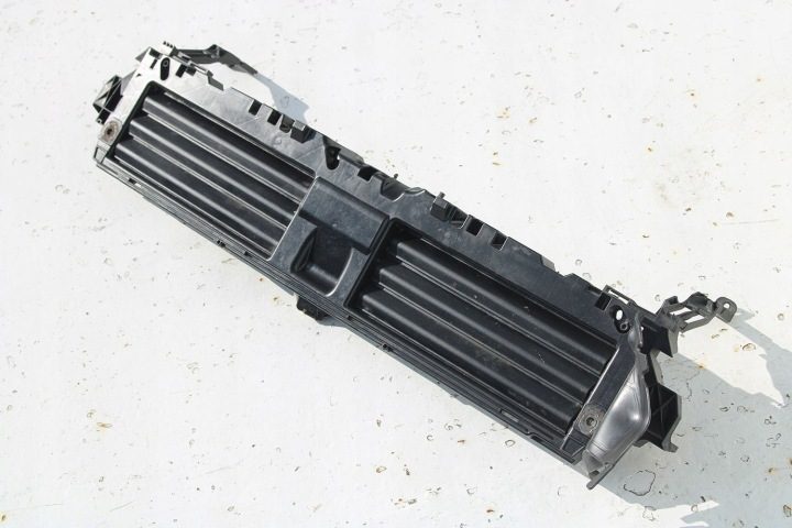 AUDI A4 ŁAPAK ВОЗДУХОЗАБОРНИК РЕМНЯ 8W0807297 8W0121673 8W B9 F5 руль d, фото 2