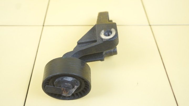 GALAXY MK3 2.0 ECOBOOST 203 л.с. 14 г. TNWA кронштейн генератора, фото 2