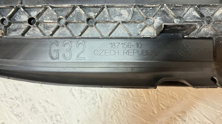 BMW 6 G32 ШТОРКА ЖАЛЮЗИ ВОЗДУХОВОД НИЖНИЙ 7497779, фото 8
