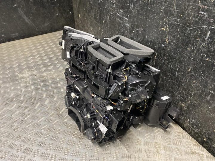 Корпус вентилятора 4B16816 BMW 5 G60 2025, фото 2