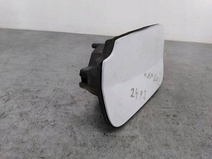 Лючок горловины бензобака Renault Kangoo II 8200436747 0389, фото 2