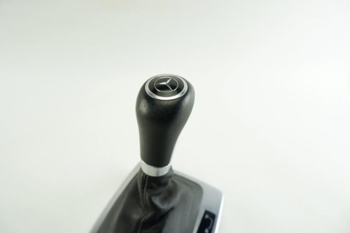 Пыльника Ручка Mercedes C W204 Рестайлинг 2011-2014 2.2 CDI 170 л.с. A2042674988Q1, фото 2