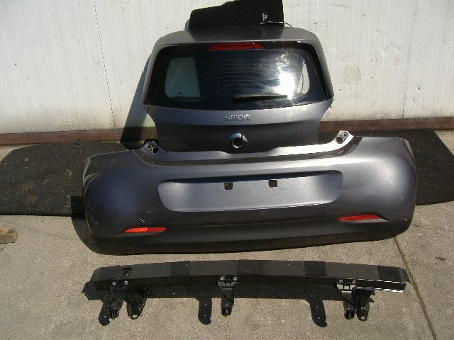 Smart Forfour 453 крышка багажника бампер балка, фото 1