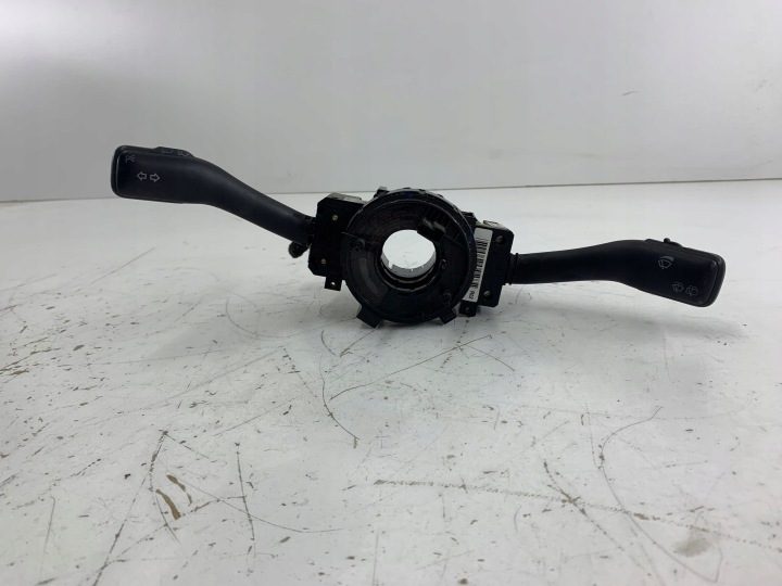 AUDI A3 8L ПОДРУЛЕВОЙ ПЕРЕКЛЮЧАТЕЛЬ ШЛЕЙФ 8L0953513G 4B0953503F, фото 2