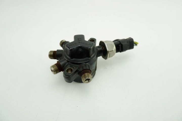 Топливная рампа Ford Focus MK1 1.8 TDCi 1S4Q9D280AD 2001-2004, фото 4
