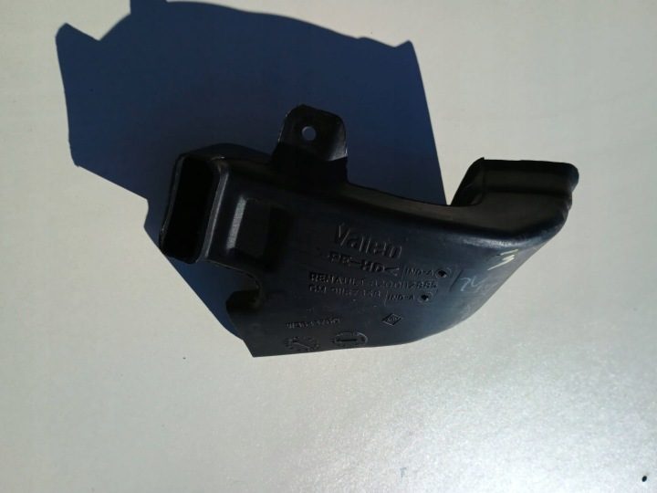 Воздуховод Renault Trafic II 01-14 Opel Vivaro A 01-14 Primastar 02-14, фото 5