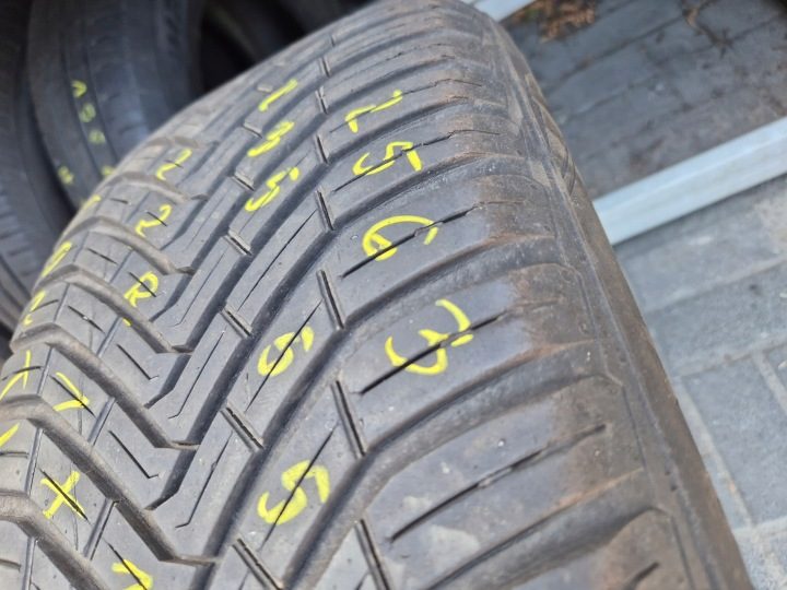 Шина всесезонная Continental AllSeasonContact 235/55R18 100 В сцепление на снегу (3PMSF), фото 4