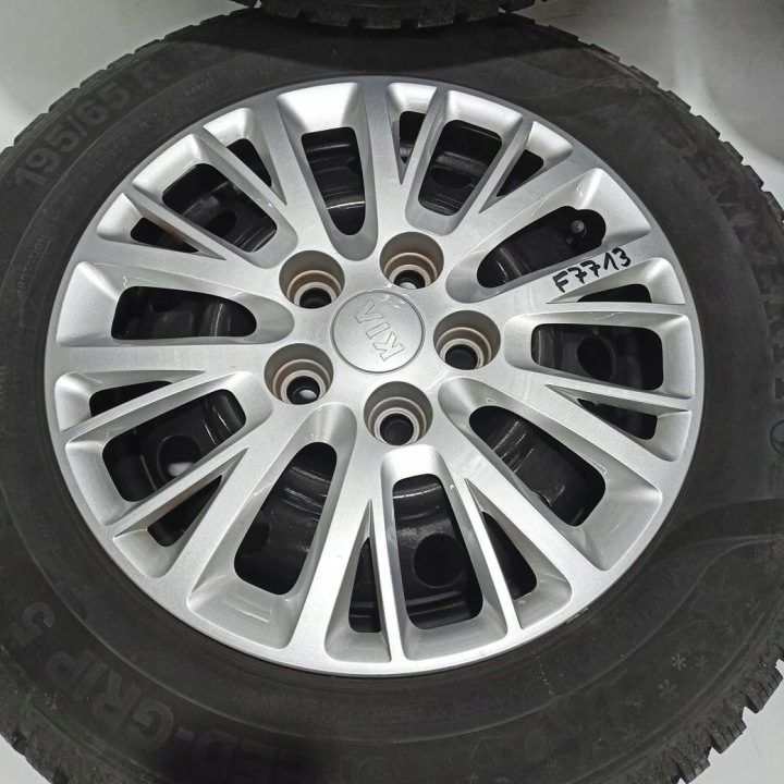 Колеса 5x114,3 15 Kia Ceed Venga Semperit 8 мм (F7713), фото 4