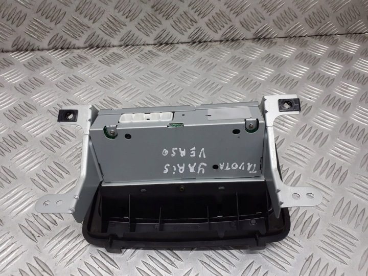 TOYOTA YARIS VERSO ДИСПЛЕЙ МАГНИТОЛА 86110-52111, фото 3