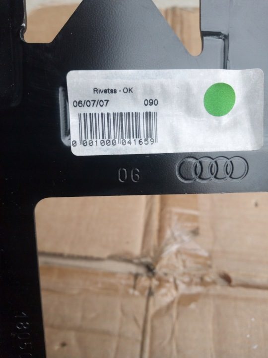 Audi A4 B8 A5 подлокотник дивана задний MC DONALD! тоннель на narty 24-7, фото 13
