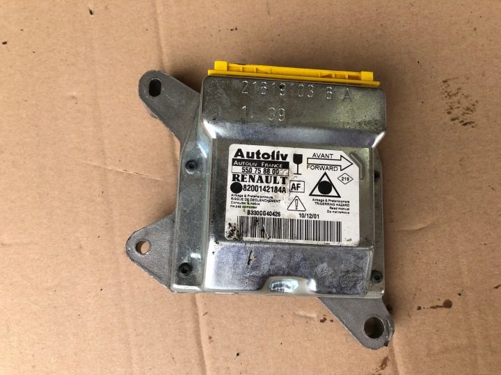 Датчик блок SRS Renault Laguna II хэтчбек 2001-2005 82001421894A, фото 1