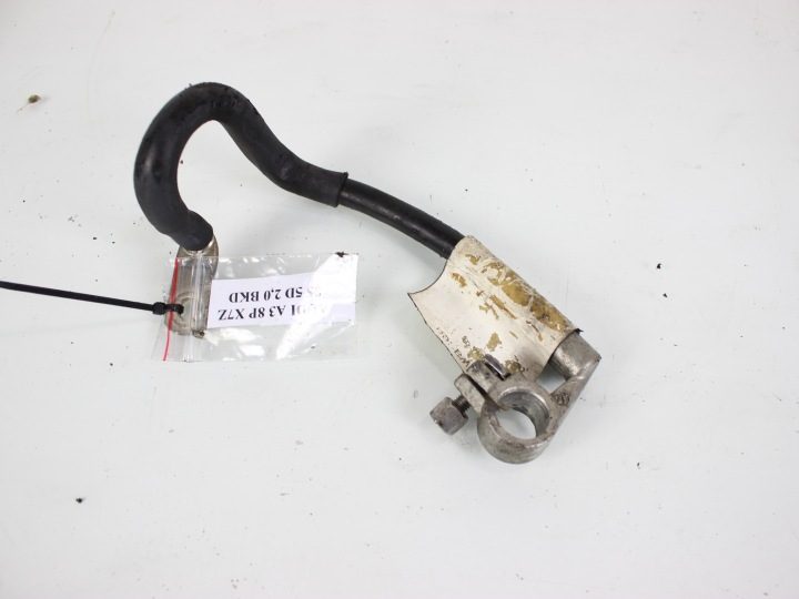 ТРУБКА МАССЫ Audi a3 8P 2005 г., фото 1