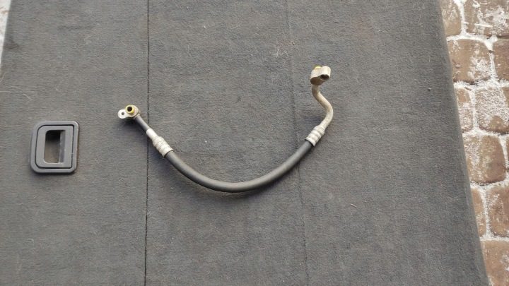AUDI A4 B6 2.0 20V ШЛАНГ КОНДИЦИОНЕРА 8E0260701BA ЕВРОПА, фото 1