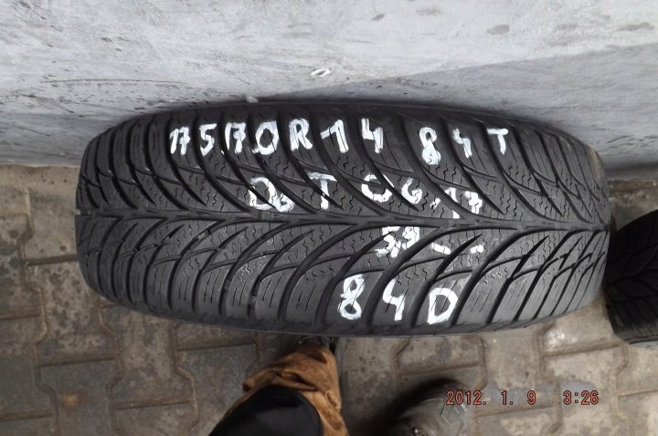 Шина всесезонная Uniroyal AllSeasonExpert 175/70R14 84 т, фото 2