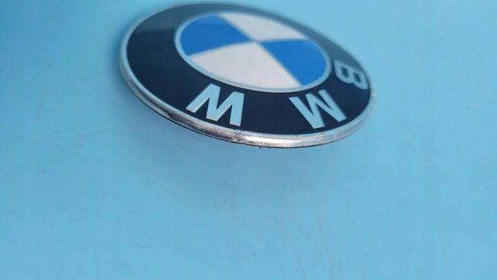 BMW X6 III G06 21 г. ЭМБЛЕМА КАПОТА КРЫШКИ БАГАЖНИКА 7499154 82 мм, фото 3