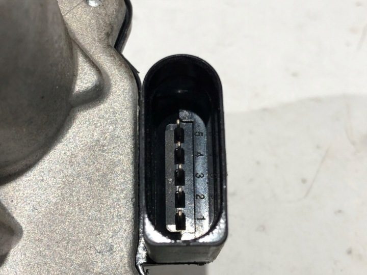 Привод заслонок коллектора Seat Exeo 2.0 143 л.с. 08-13 блок управления, фото 3