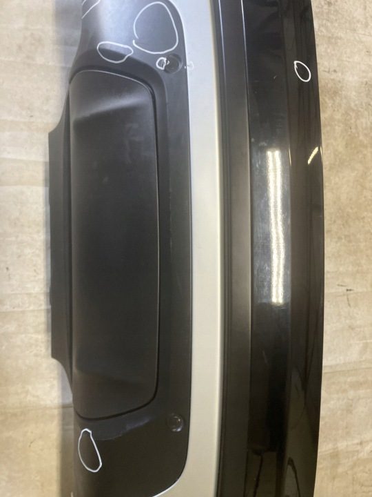 Range Rover Velar L560 2017 - бампер спойлер задний заглушка оригинал OE, фото 3