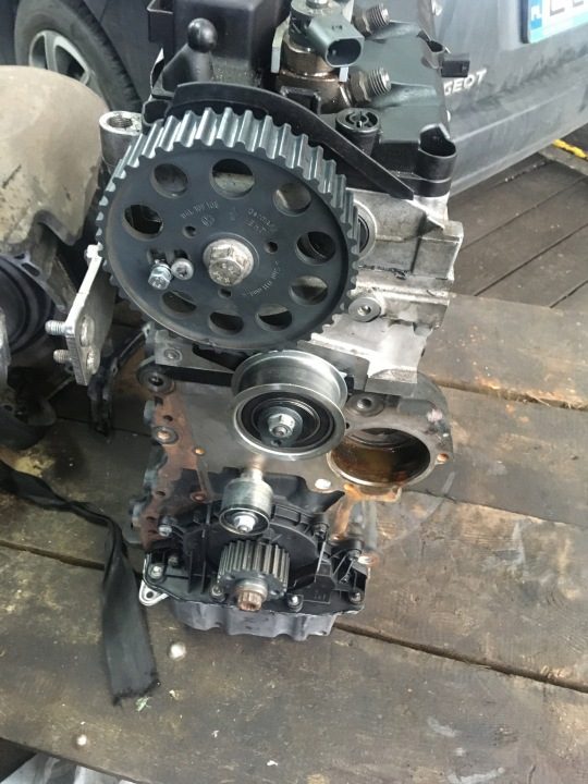 ДВИГАТЕЛЬ БЕЗ НАВЕСНОГО VW SEAT SKODA AUDI 2.0TDI DFS, фото 5