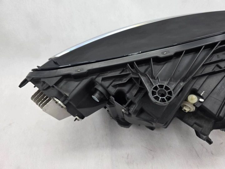 Volvo V60 II S60 III 2017+ фара передняя левая MID Full LED европа 32347006, фото 7