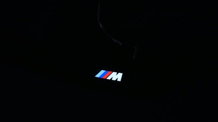 BMW G30 G31 НАКЛАДКА ПОРОГА С ПОДСВЕТКОЙ ПРАВАЯ ЗАДНЯЯ M-ПАКЕТ 8064906, фото 12