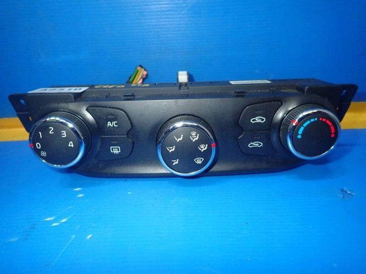 Блок управления климатом обдува KIA 97250-A2001, фото 1
