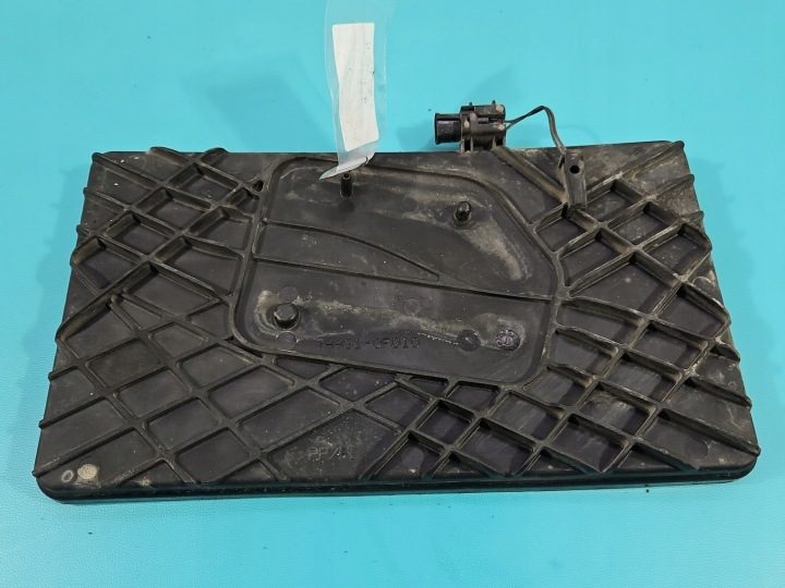 Площадка аккумулятора Toyota Corolla Verso II 2.2 D4D, фото 3