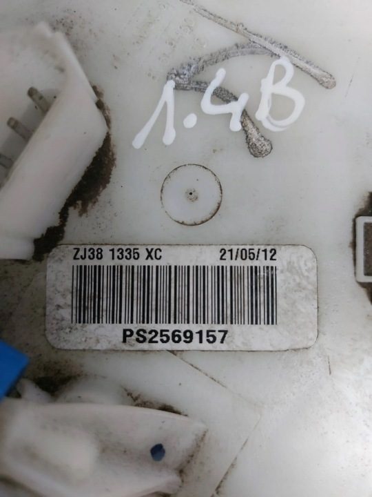 Топливный насос 8V51-9H307 Mazda 2 1.3, фото 2